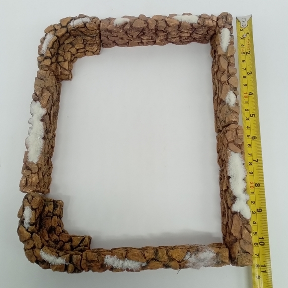 DEPARTMENT 56, SNOW VILLAGE STACKED ROCK WALL - Picture 3 of 3